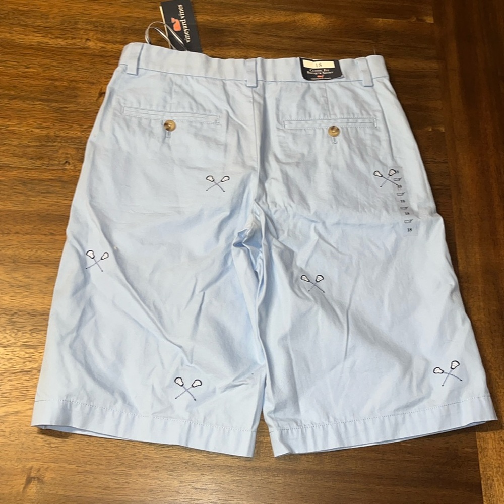 New Vineyard boys shorts size 18 Lacrosse nice